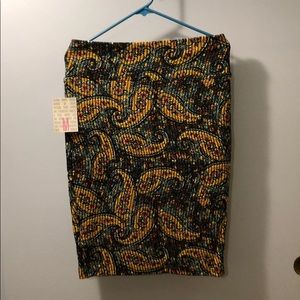 (3/$10) LuLaRoe Cassie Skirt- Paisley- M